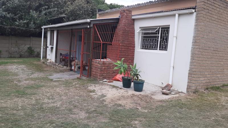 3 Bedroom Property for Sale in Albertinia Western Cape
